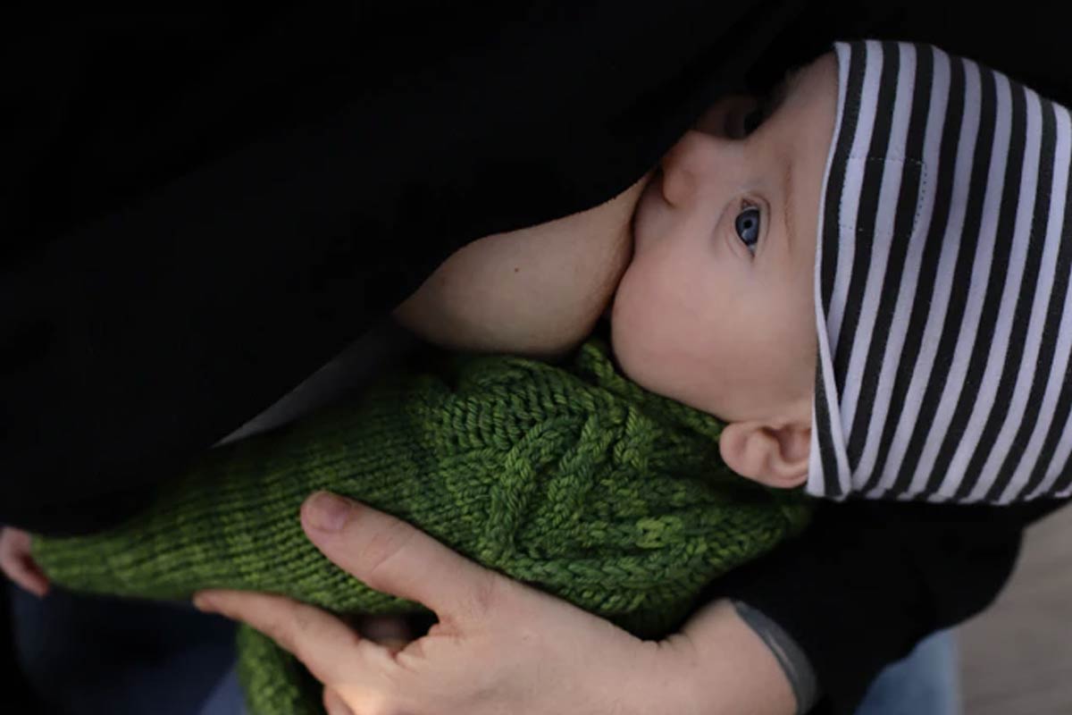 clogged milk duct breastfeeding