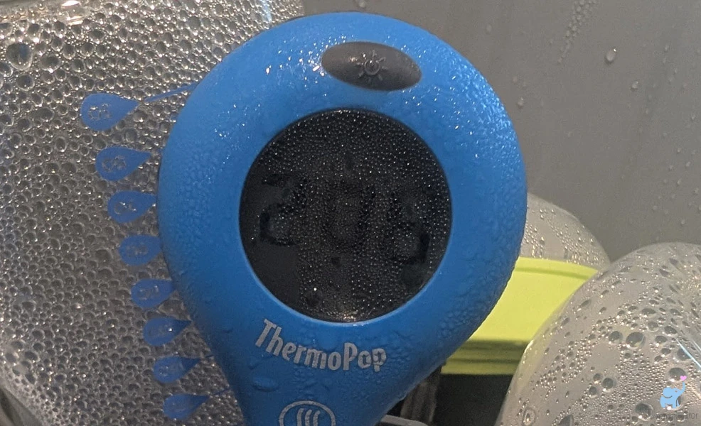 testing the temperature of the momcozy kleanpal bottle washer pro